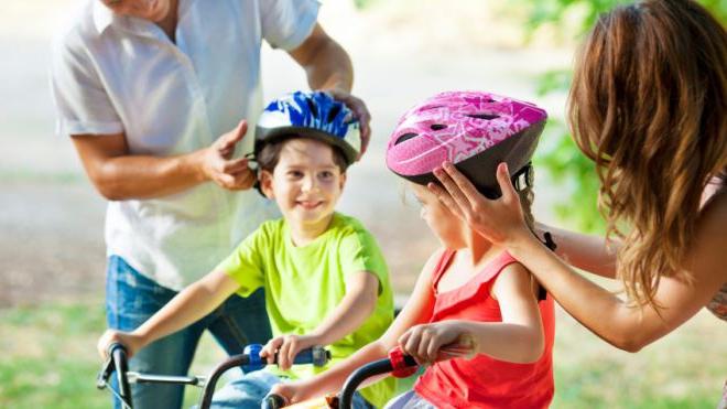 How to teach a child to ride a two-wheeled bicycle? We learn with pleasure!