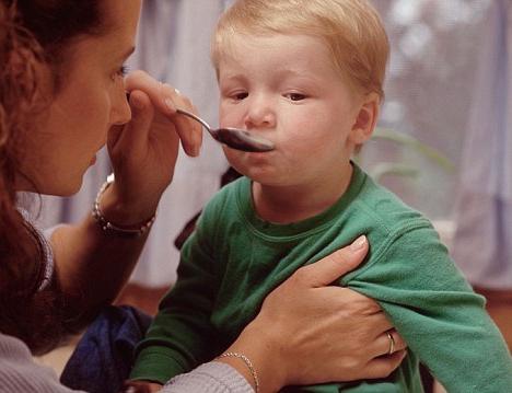 antibiotic for children with dry cough