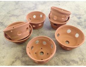 pots, plastic, for orchids