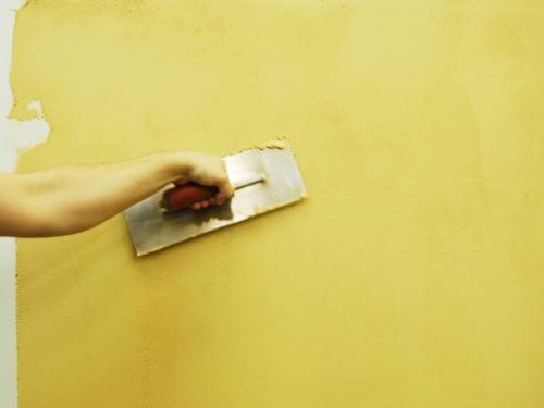 How to apply decorative plaster? Decorative plaster of walls