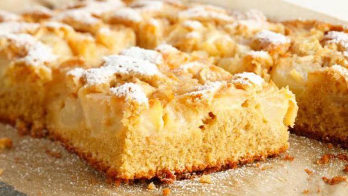 How to cook apple pie with custard?