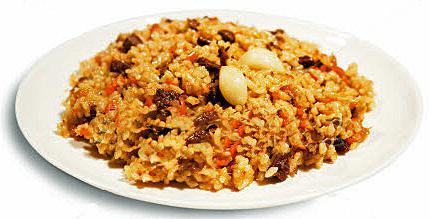 How to cook sweet pilaf with dried fruits?