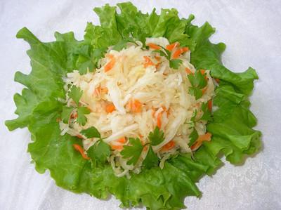 How to tastelow salted cabbage: a simple recipe