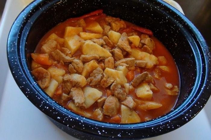 The recipe for a stew in a multivariate. Cooking for the whole family