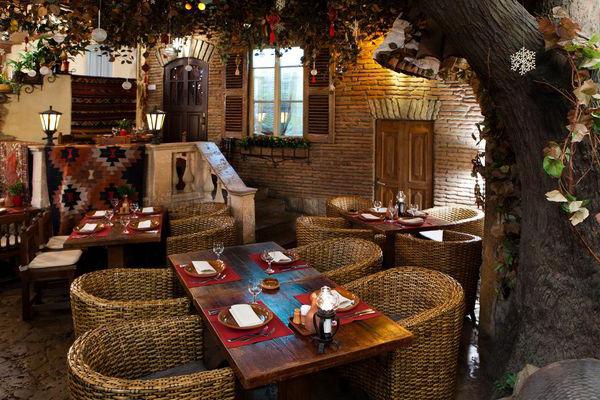 A network of Georgian restaurants in Moscow