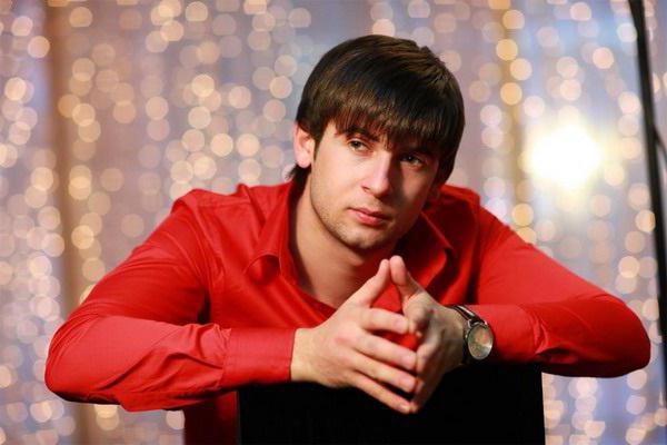 Biography of Azamat Bishtov: musical career and personal life