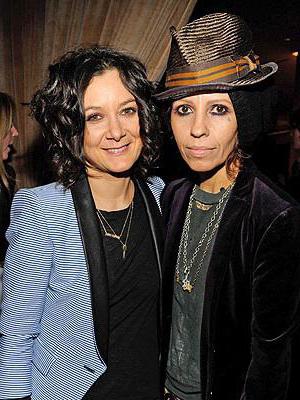 Linda Perry: biography and photos