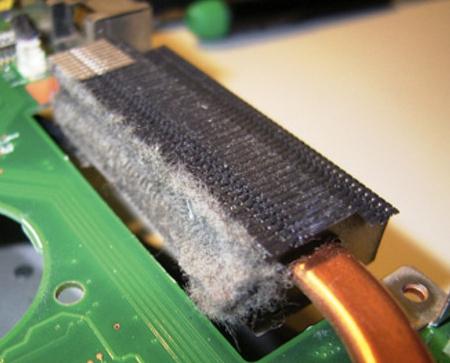 How to clean a laptop so it does not slow down