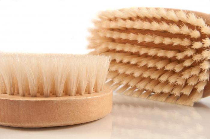 Massage with a dry brush