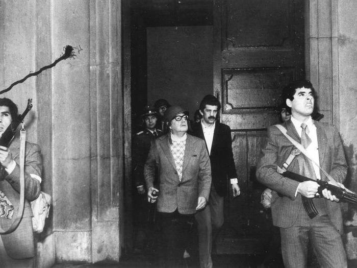 Allende Salvador: biography, photos, quotes. Who dethroned Salvador Allende?