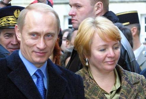 Where does Lyudmila Putina live?