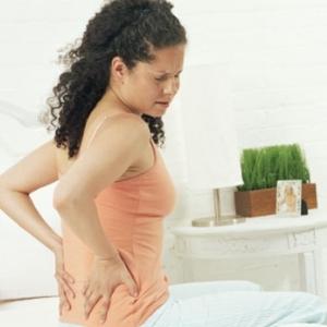The bottom of the stomach pulls, but there are no monthly stomachs - what is the reason?