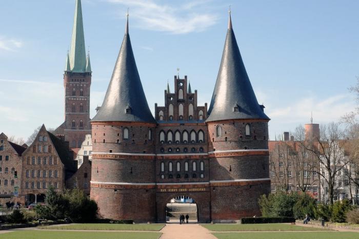 A brief history and main attractions of Lübeck (Germany)