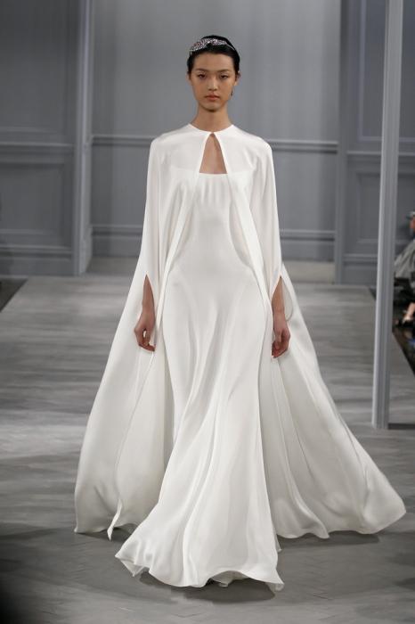 Wedding dress for a refined bride