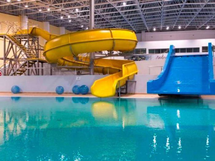 Is there an aquapark in Surgut? All pools with water attractions of the city