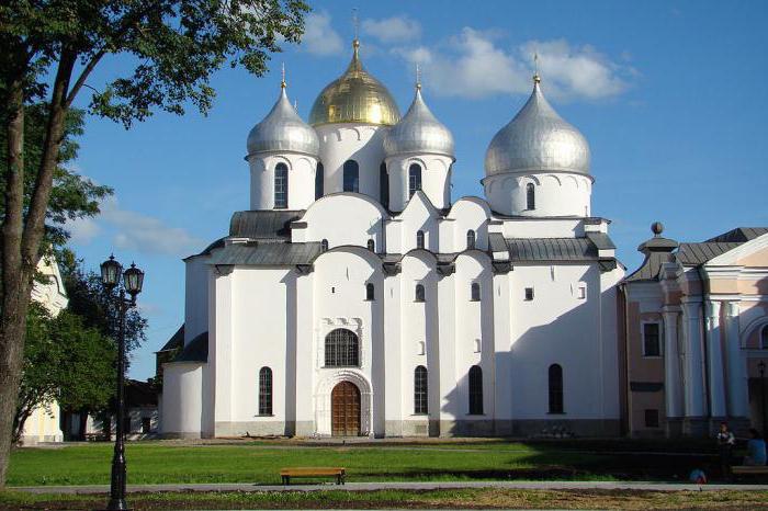 where to go in the great Novgorod to a tourist