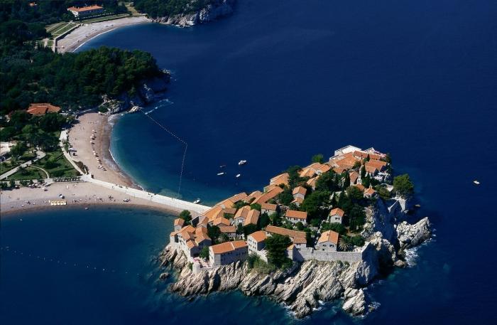 Resorts in Montenegro: description and prices