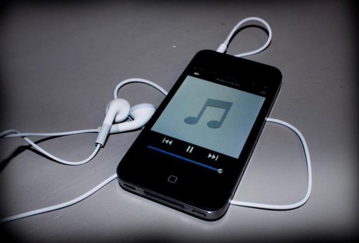 music on iPhone 4 for a call