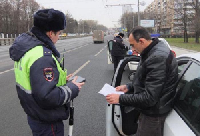 Crossing solid at the end of overtaking: traffic rules