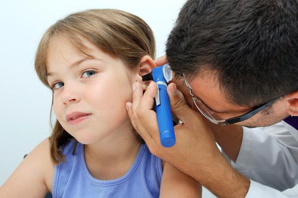 Treatment of otitis in a child: basic methods