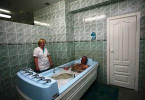 Traditional methods of healing: bathing baths